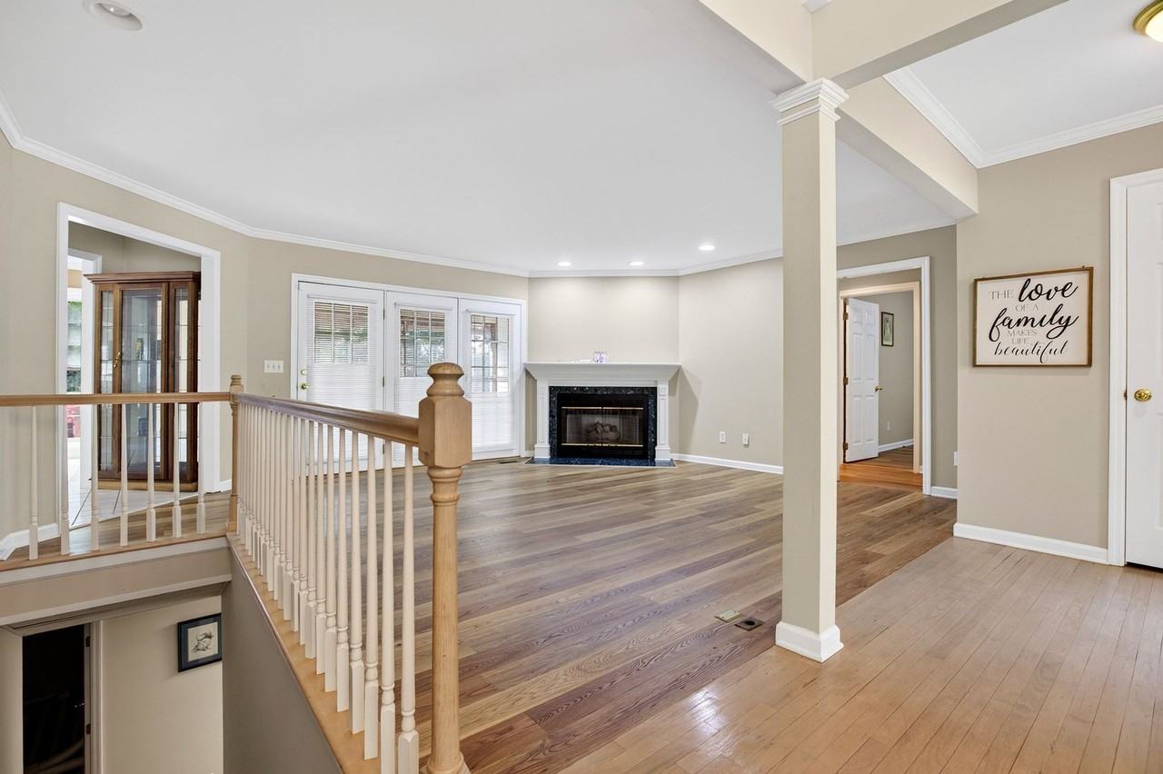 1651 Flagstone Pt Nw - Photo 4 of 6