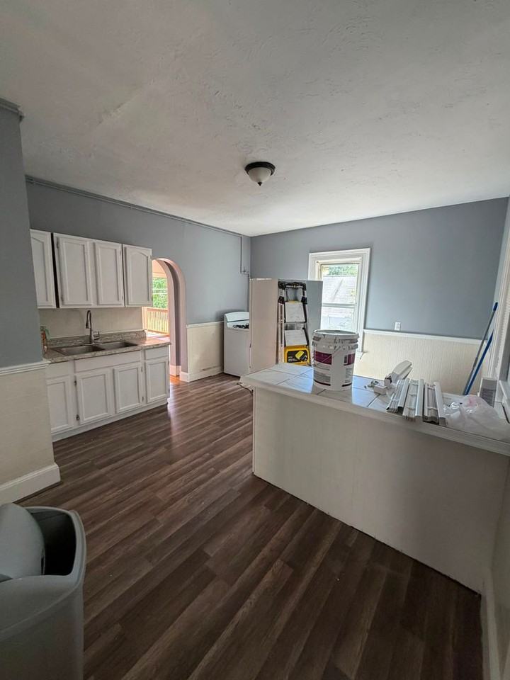 184-188 High St - Photo 3 of 13