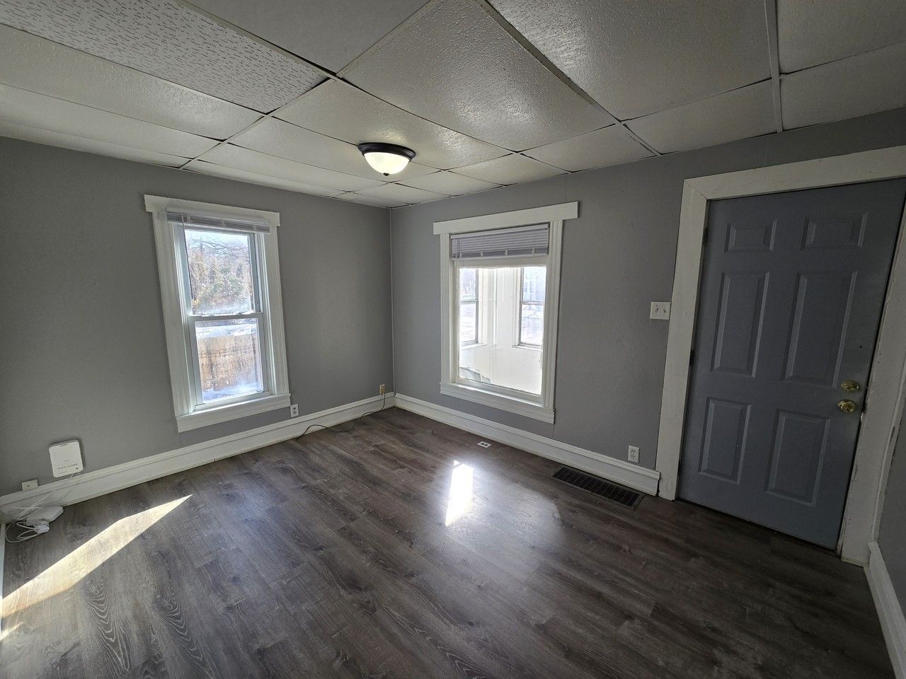 415 Adams St #1 - Photo 3 of 28