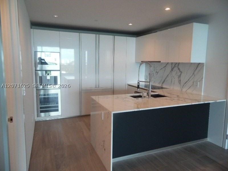 10201 Collins Ave #805 - Photo 5 of 35