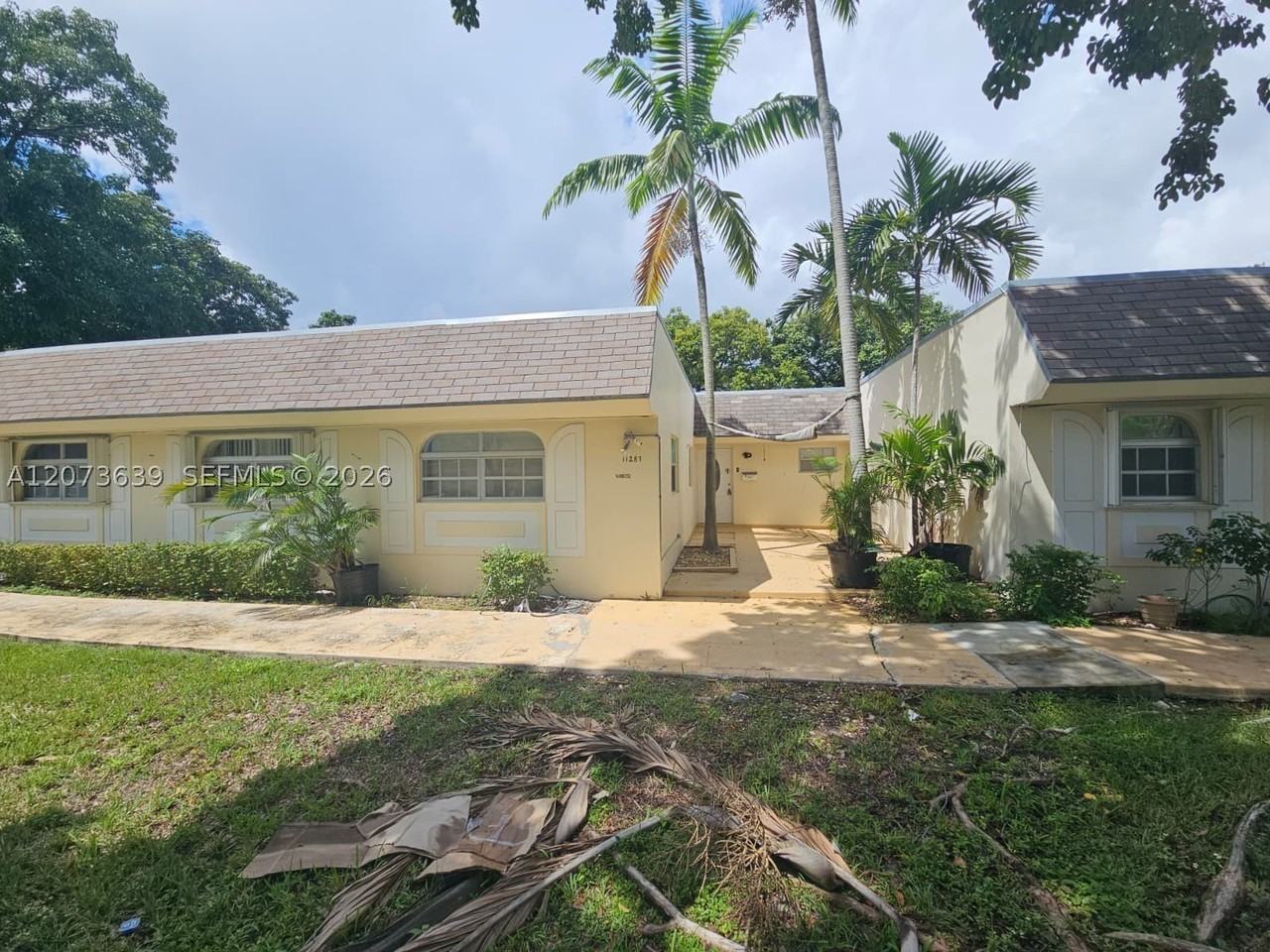 11287 Sw 169th St - Photo 2 of 14