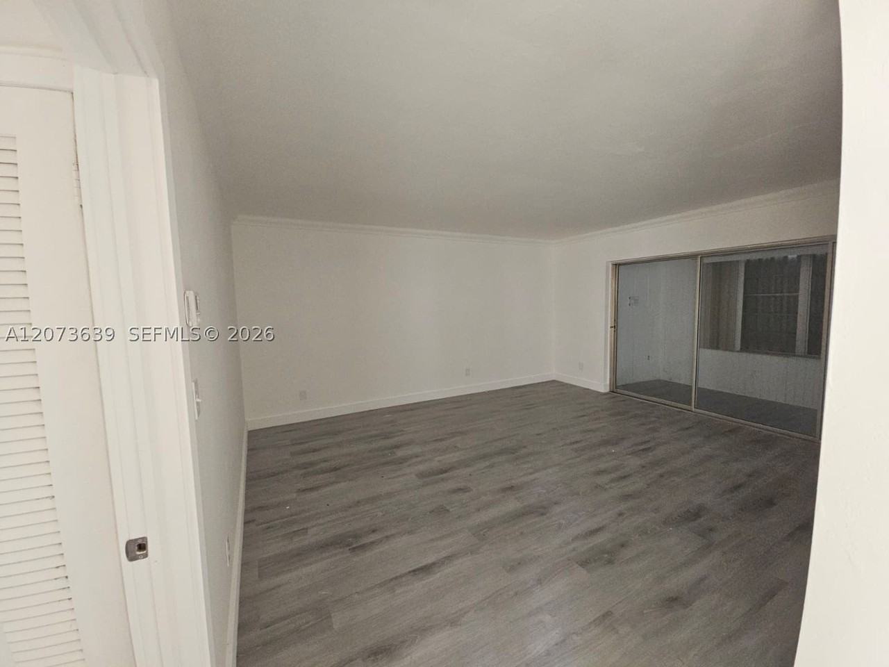 11287 Sw 169th St - Photo 4 of 14