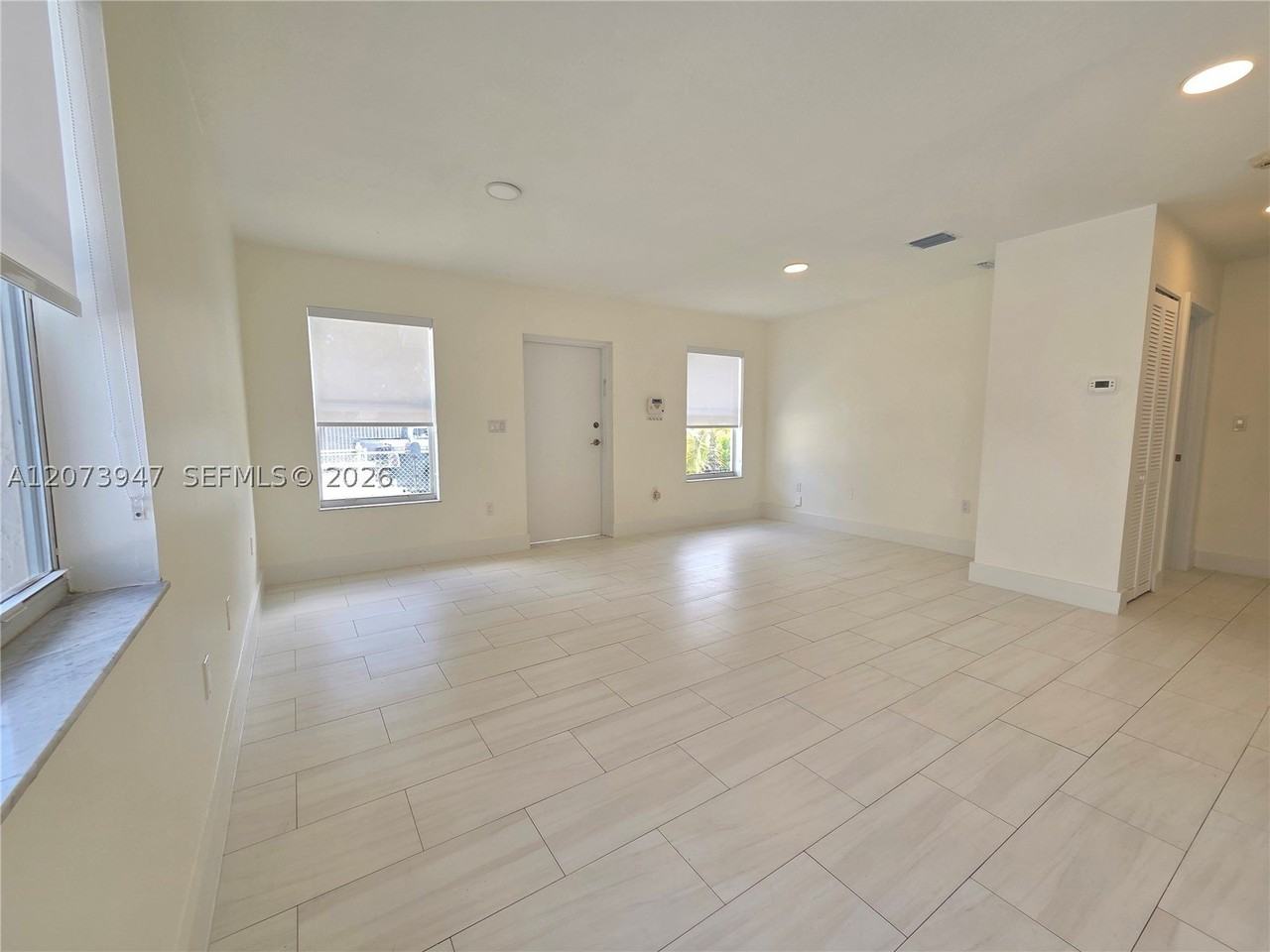 242 Nw 51st Ave #0 - Photo 4 of 18
