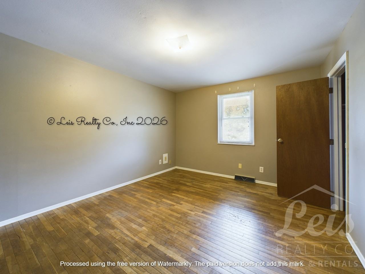 1359 Chippewa Dr #4 - Photo 6 of 17