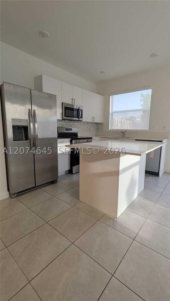 16286 Sw 292nd St #16286 - Photo 5 of 24