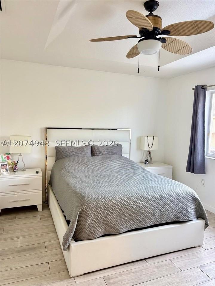 11236 Nw 56th St - Photo 7 of 11