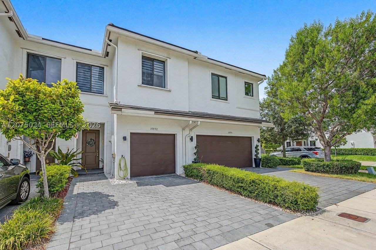 10892 Sw 235th Ln #10892 - Photo 7 of 29