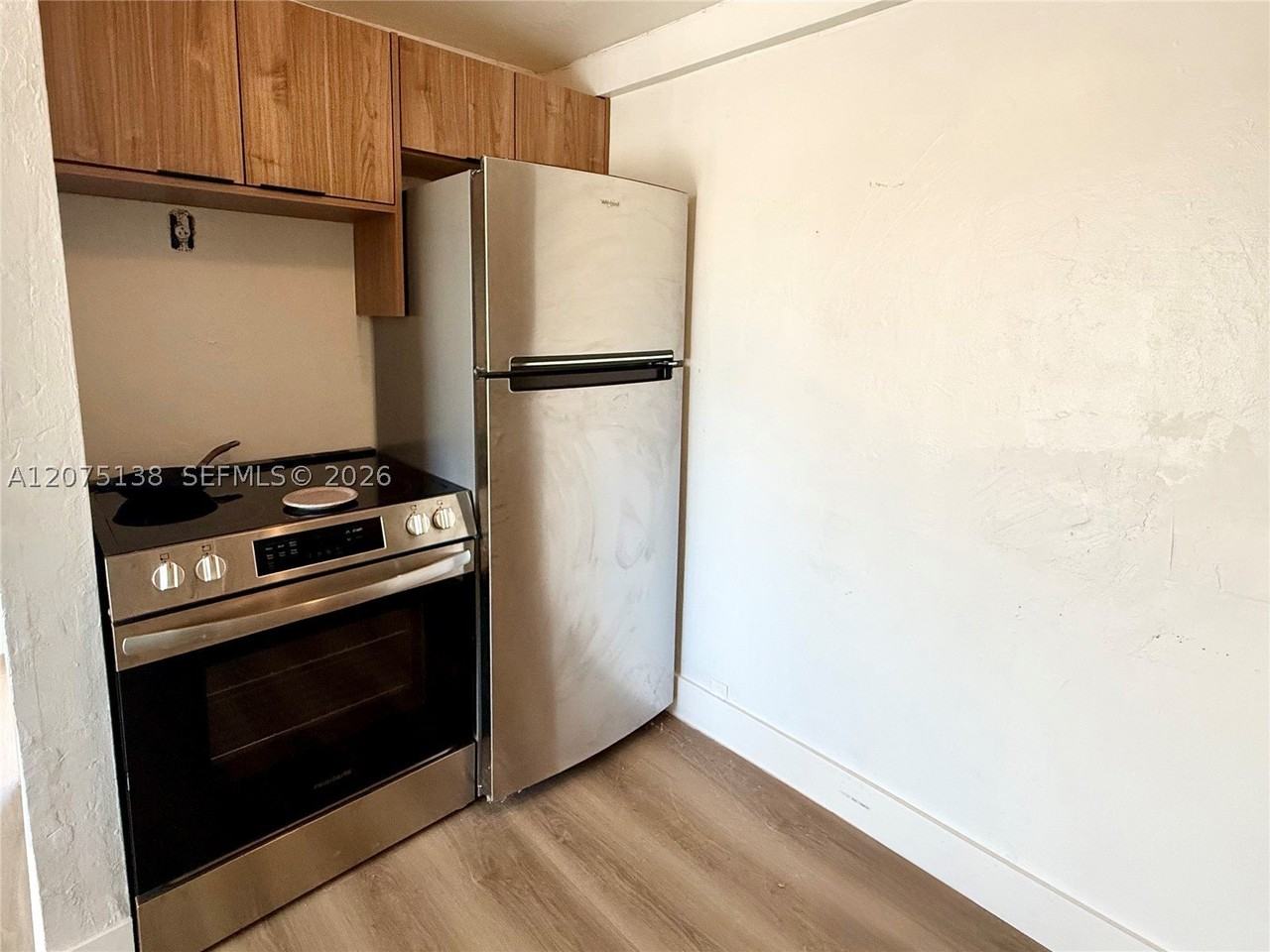 119 Nw 43rd Ct #4A - Photo 3 of 11