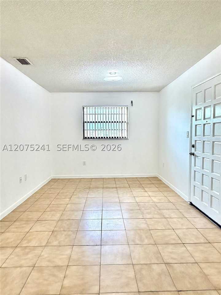 61 W 23rd St #205 - Photo 5 of 10