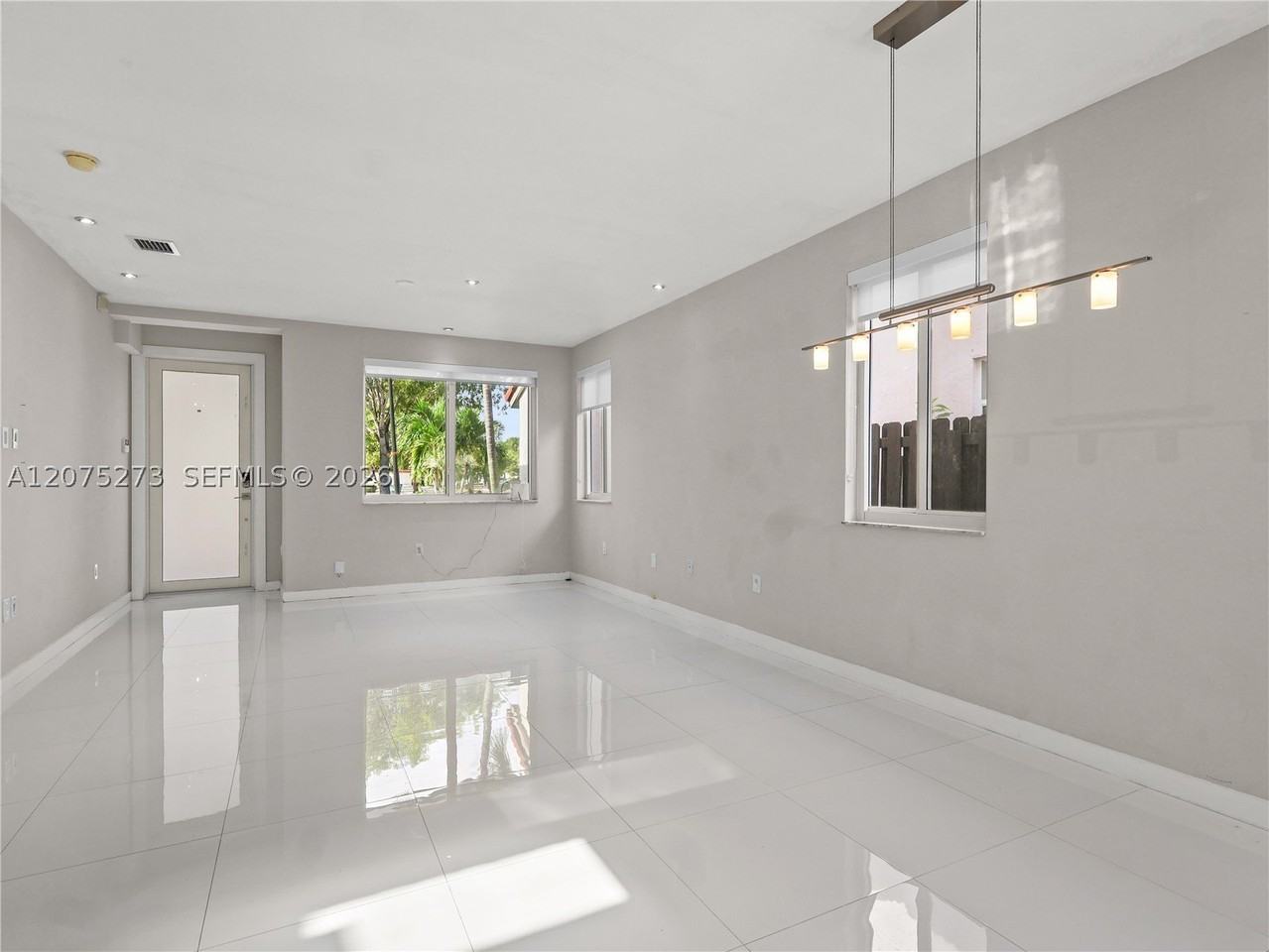 15392 Sw 25th Ter - Photo 5 of 41