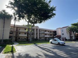 featured image of 3252 Foxcroft Rd #104