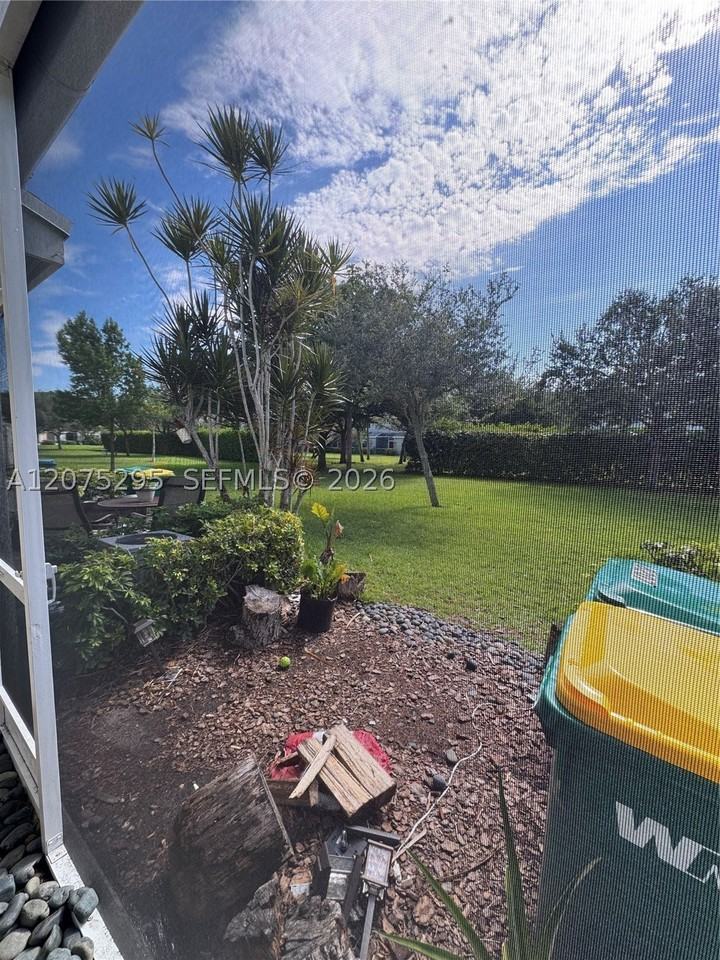 8207 San Carlos Cir #8207 - Photo 4 of 13
