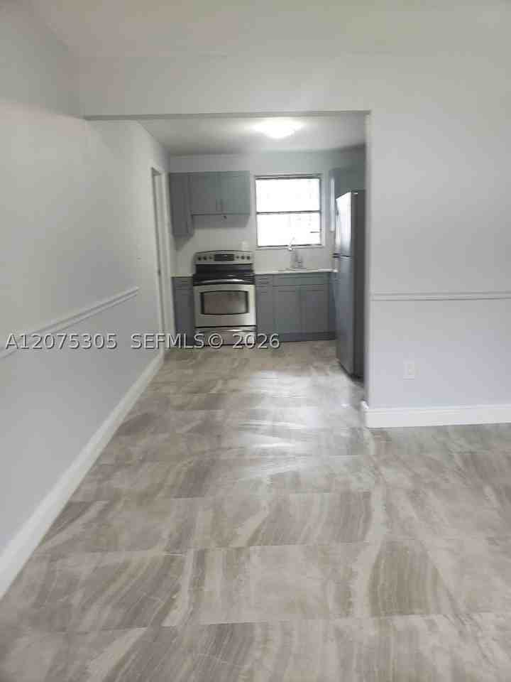 2145 Nw 99th Ter #2145 - Photo 5 of 12
