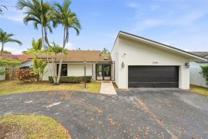 featured image of 12715 Sw 96th Ter #12715