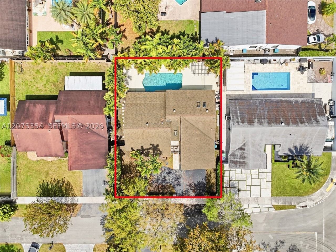 12715 Sw 96th Ter #12715 - Photo 4 of 36