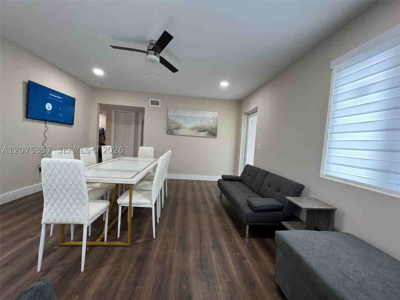 945 79th Ter #101 - Photo 5 of 17