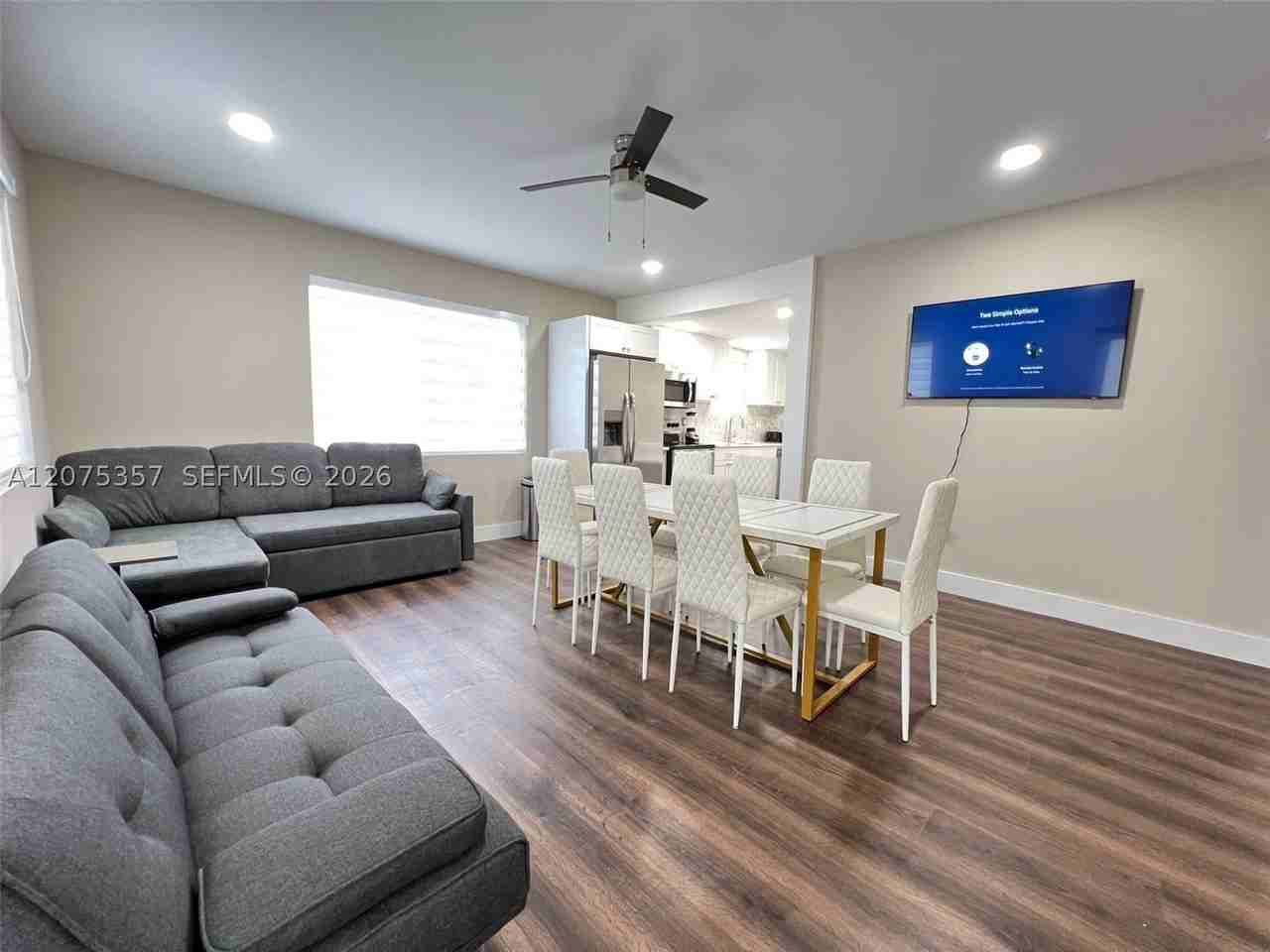 945 79th Ter #101 - Photo 7 of 17