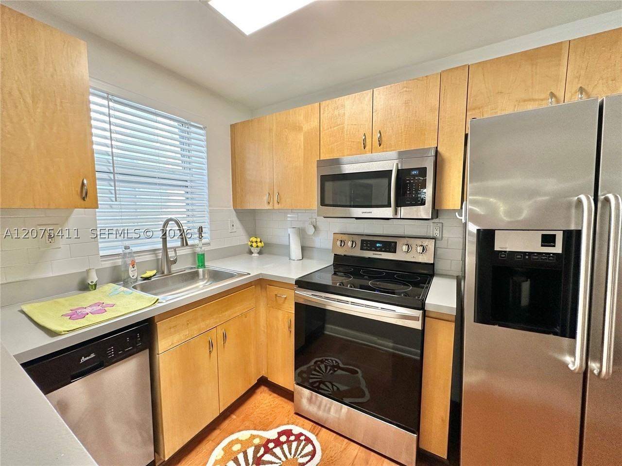 1542 Drexel Ave #108 - Photo 5 of 7