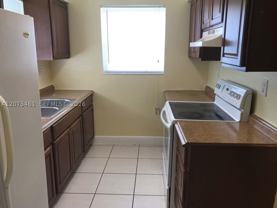 807 Sw 5th Ct #BACK - Photo 1 of 1