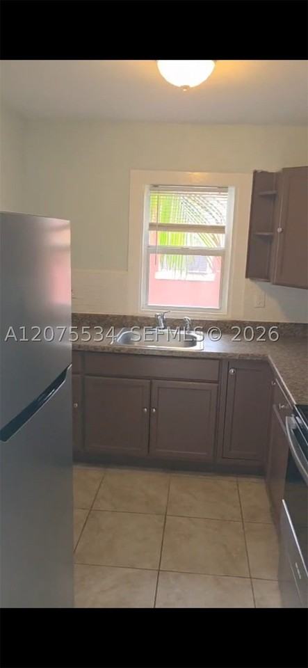 2312 Madison St #38 - Photo 4 of 12