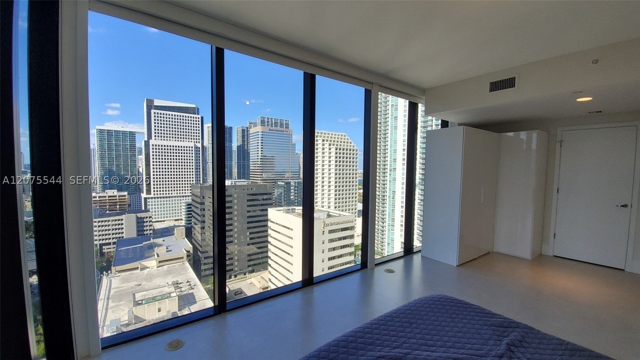 1010 Brickell Ave #2511 - Photo 5 of 26