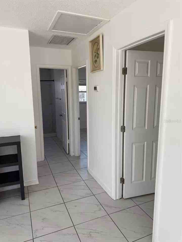 4326 80th St W - Photo 4 of 9