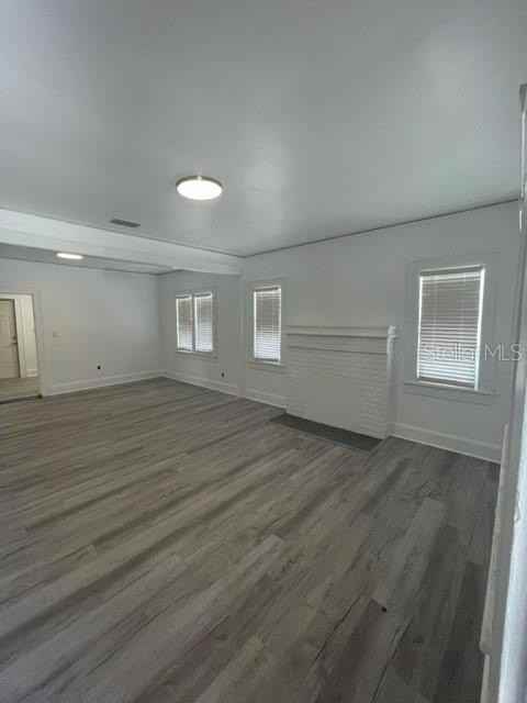 2118 5th St - Photo 2 of 11