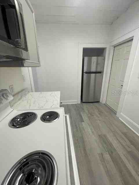 2118 5th St - Photo 7 of 11