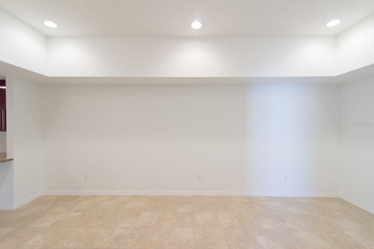 175 Plain View Dr #B - Photo 4 of 16