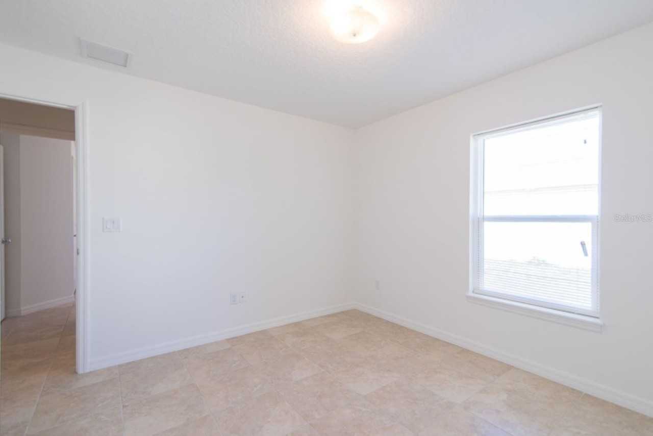 175 Plain View Dr #B - Photo 5 of 16