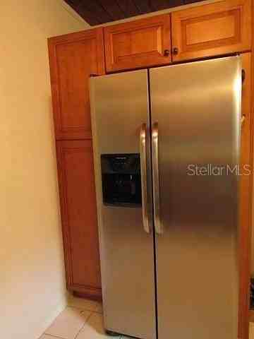 421 Riviera St - Photo 7 of 30