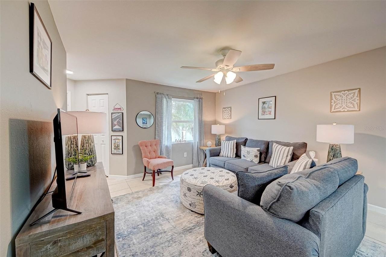 3038 Parkway Blvd #305 - Photo 2 of 34