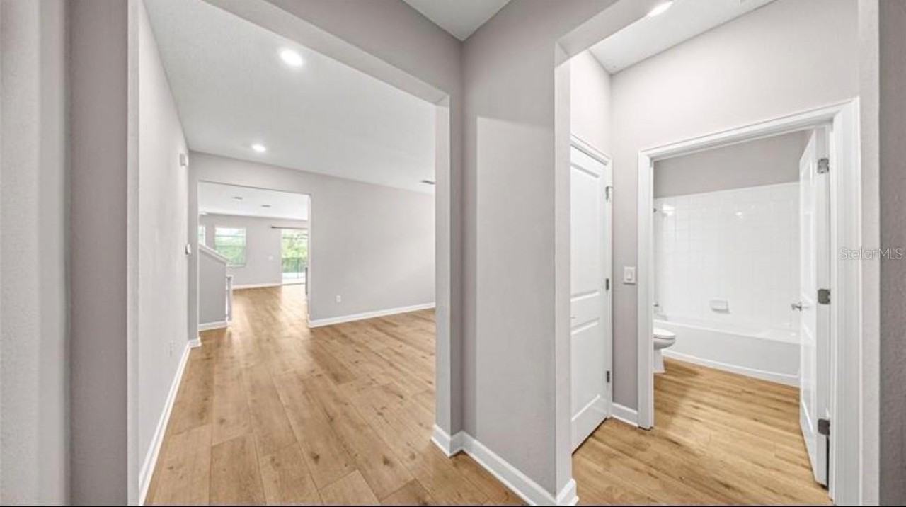 10264 Love Story St - Photo 3 of 36
