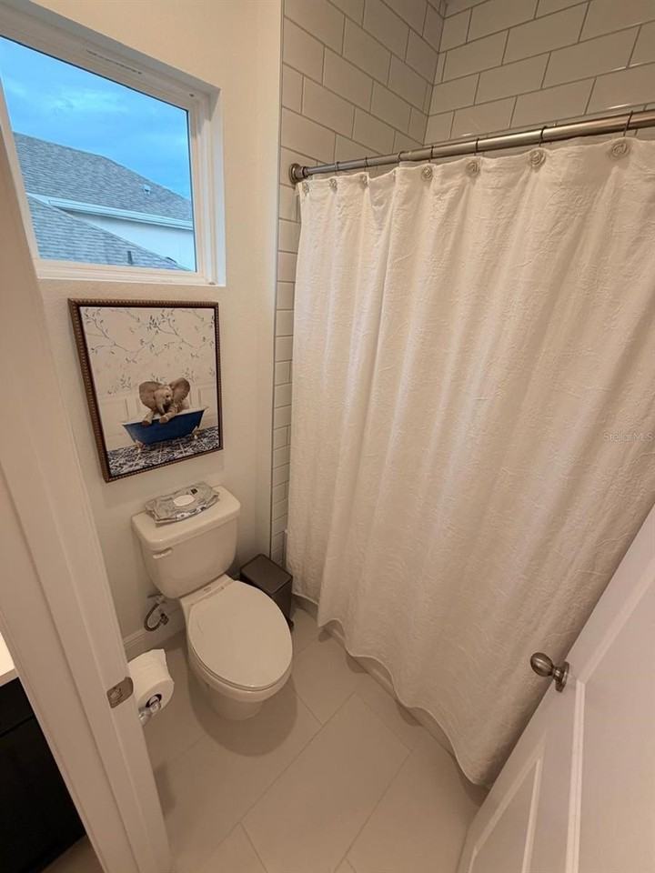 1656 Pyramid Hill St - Photo 4 of 36