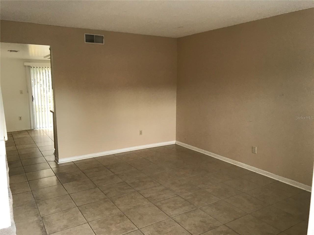 3546 Khayyam Ave - Photo 4 of 17