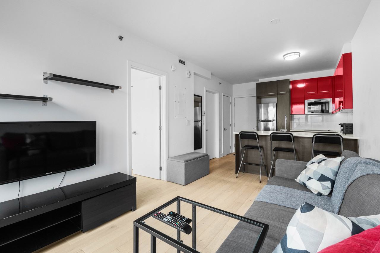 1000 Rue Ottawa - Photo 2 of 18