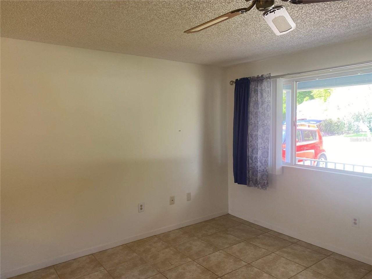 10951 Sw 86th Ct - Photo 6 of 27