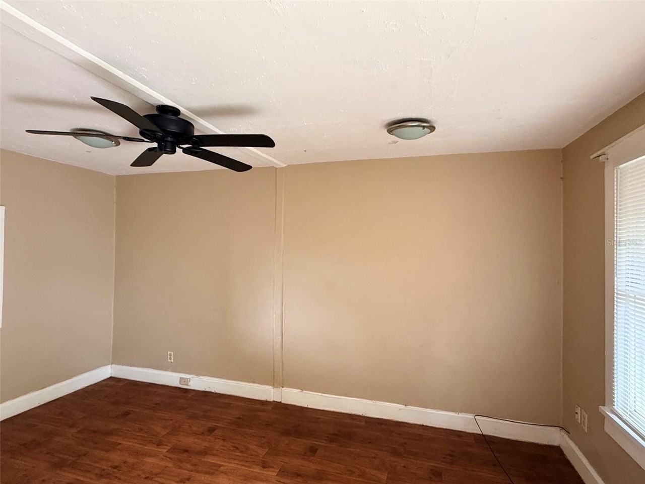 1648 27th Ave N #2 - Photo 3 of 11