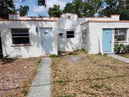 featured image of 1426 10th St W