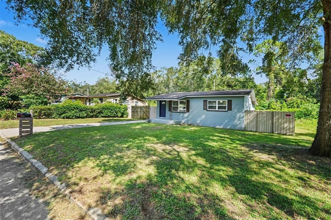 20703 Mickens Dr - Photo 2 of 31