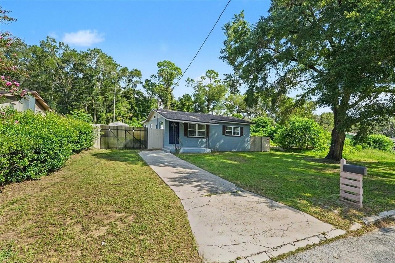 20703 Mickens Dr - Photo 4 of 31