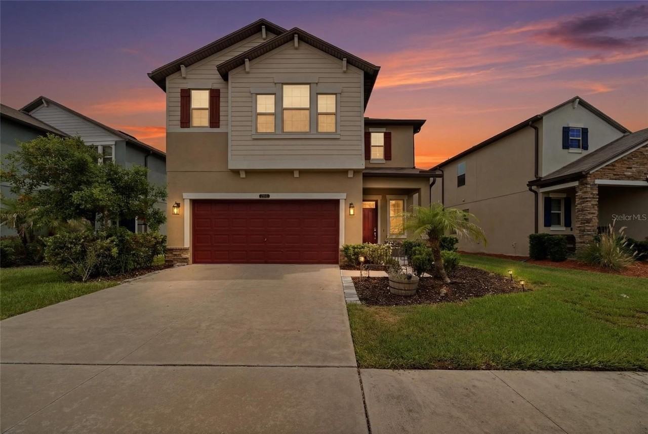 8928 Flourish Dr - Photo 2 of 50