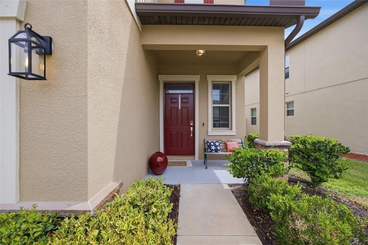 8928 Flourish Dr - Photo 5 of 50
