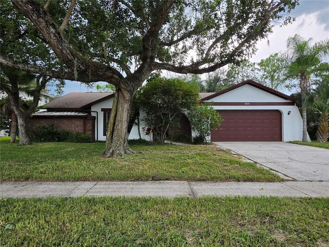 4604 Landscape Dr - Photo 2 of 27