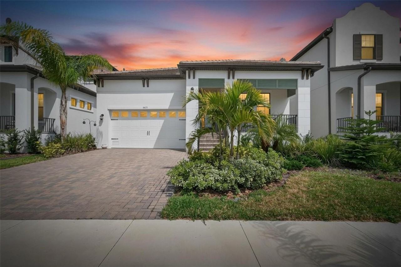 1071 Seagrape Dr - Photo 2 of 50