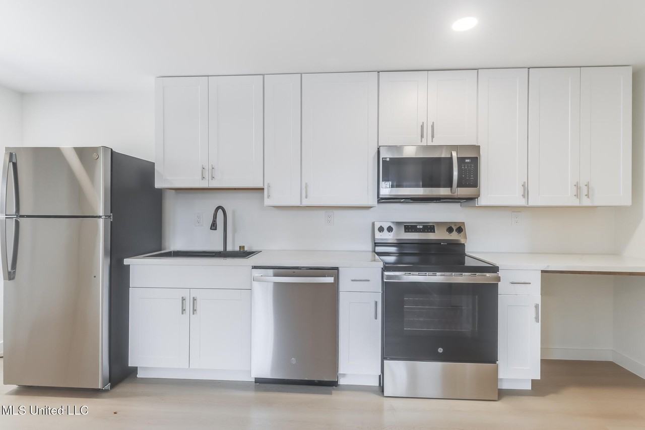 264 Mcdonnell Ave Lot D - Photo 5 of 14