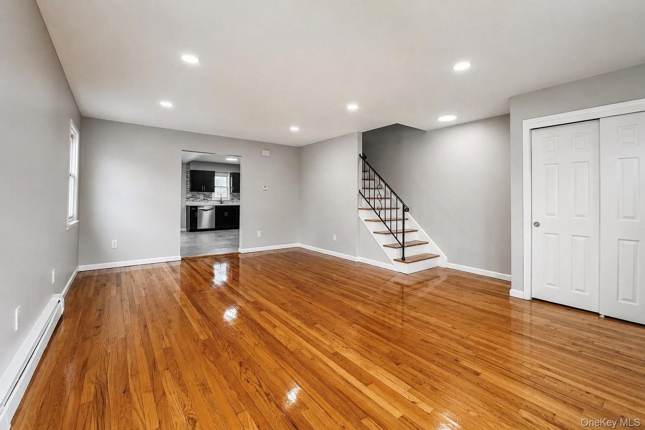 54 Farquhar Ave #1 - Photo 3 of 15