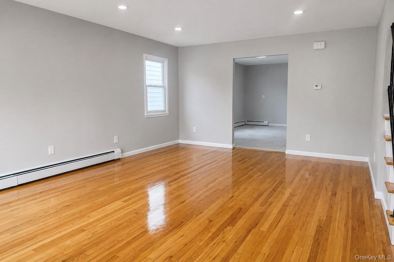 54 Farquhar Ave #1 - Photo 5 of 15