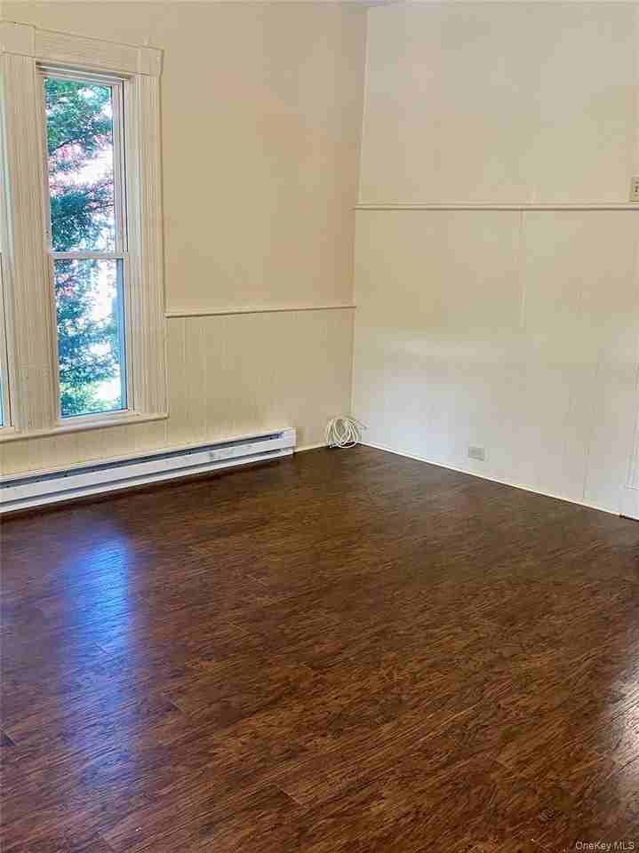 19 Memorial Ave #2 - Photo 6 of 11
