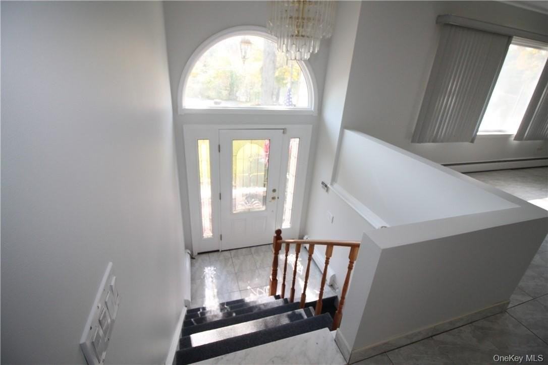 260 Union Valley Rd - Photo 5 of 40